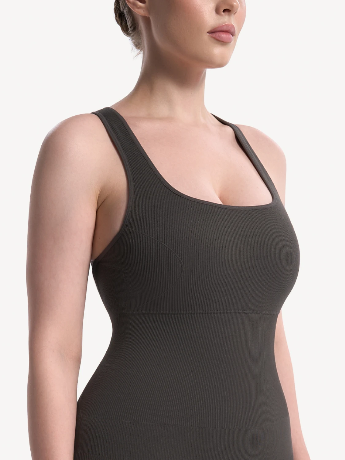 Комбинезон спортивный с открытой спиной Shapewear коричневый - фото 4