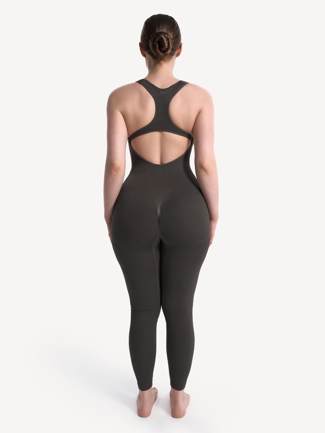 Комбинезон спортивный с открытой спиной Shapewear коричневый - фото 2